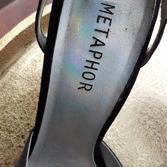 *EUC* METAPHOR 7 1/2 BLACK STRAPPY 4 " HEEL - Picture 7 of 10